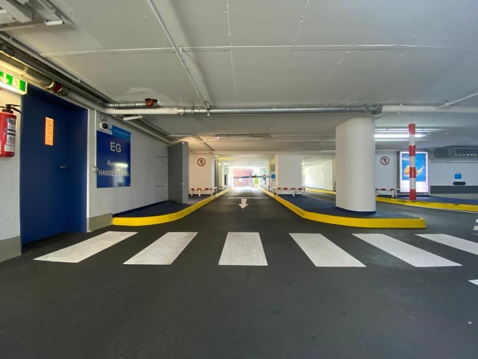 Bilder Parkhaus Hanseviertel APCOA