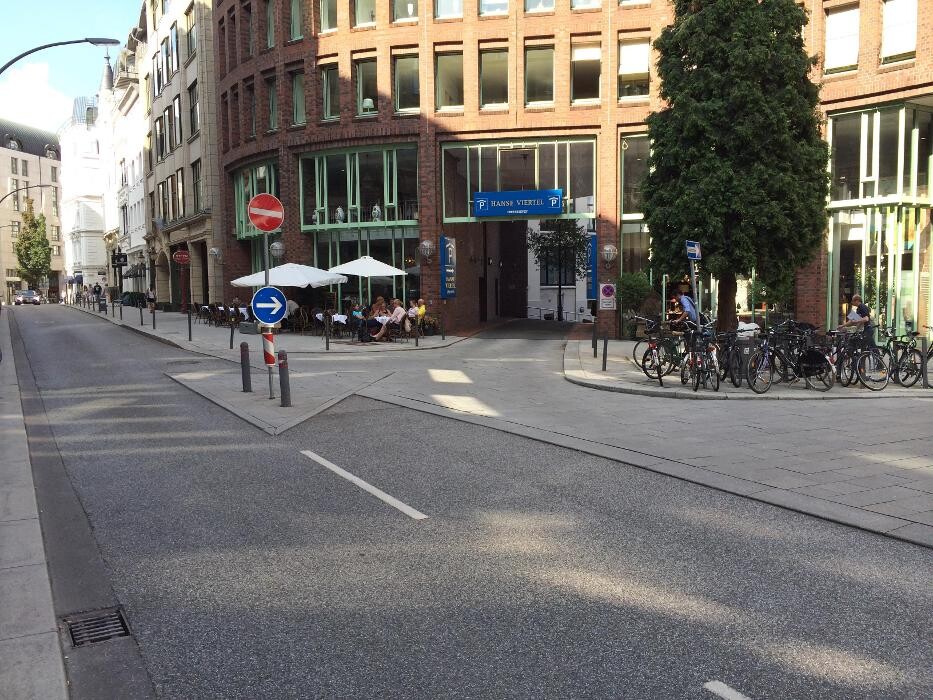 Bilder Parkhaus Hanseviertel APCOA