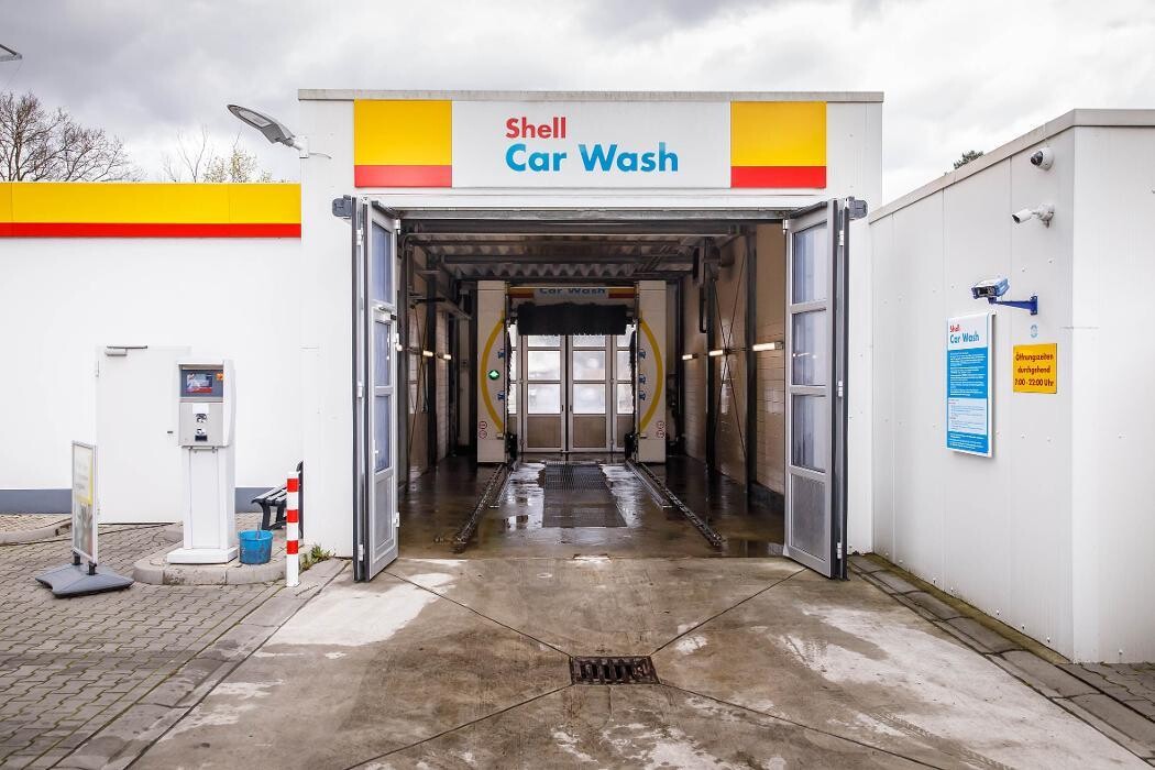 Bilder Shell Recharge Charging Station