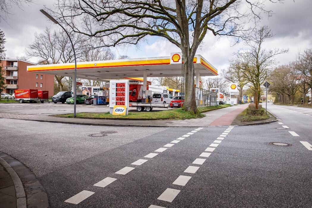 Bilder Shell Recharge Charging Station