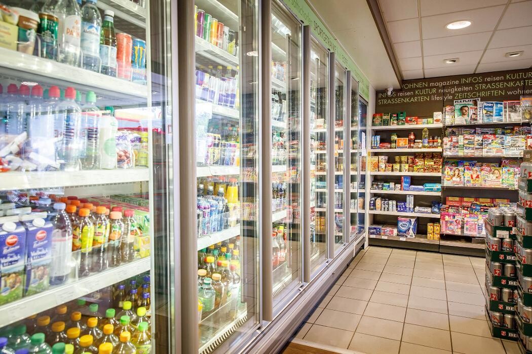 Bilder Shell Recharge Charging Station