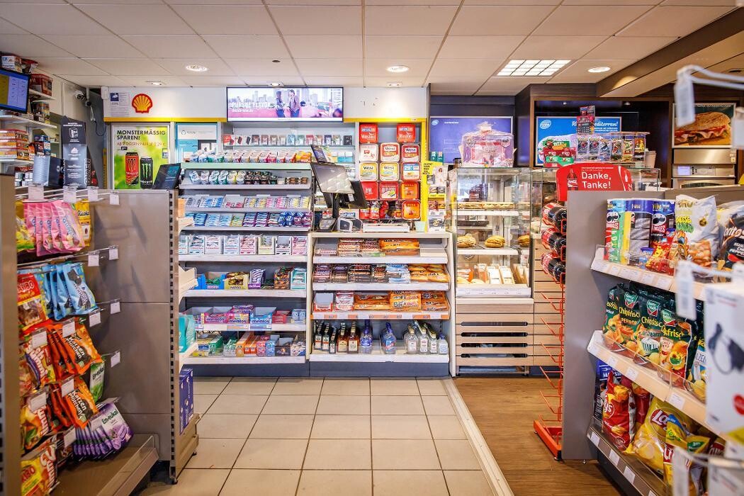 Bilder Shell Recharge Charging Station