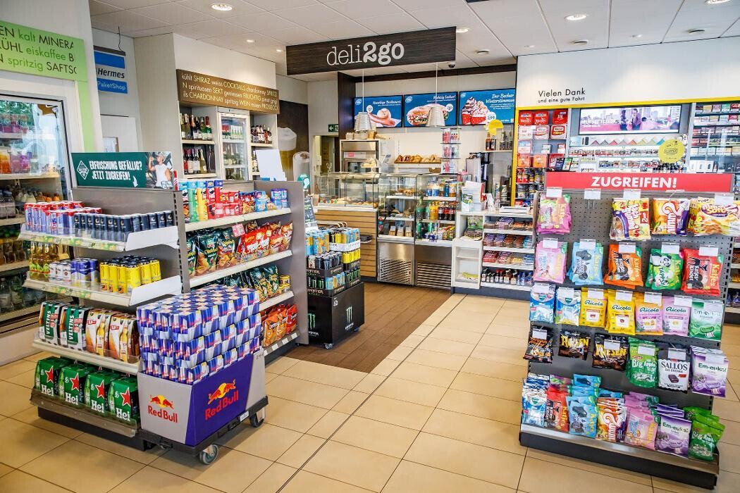 Bilder Shell Recharge Charging Station