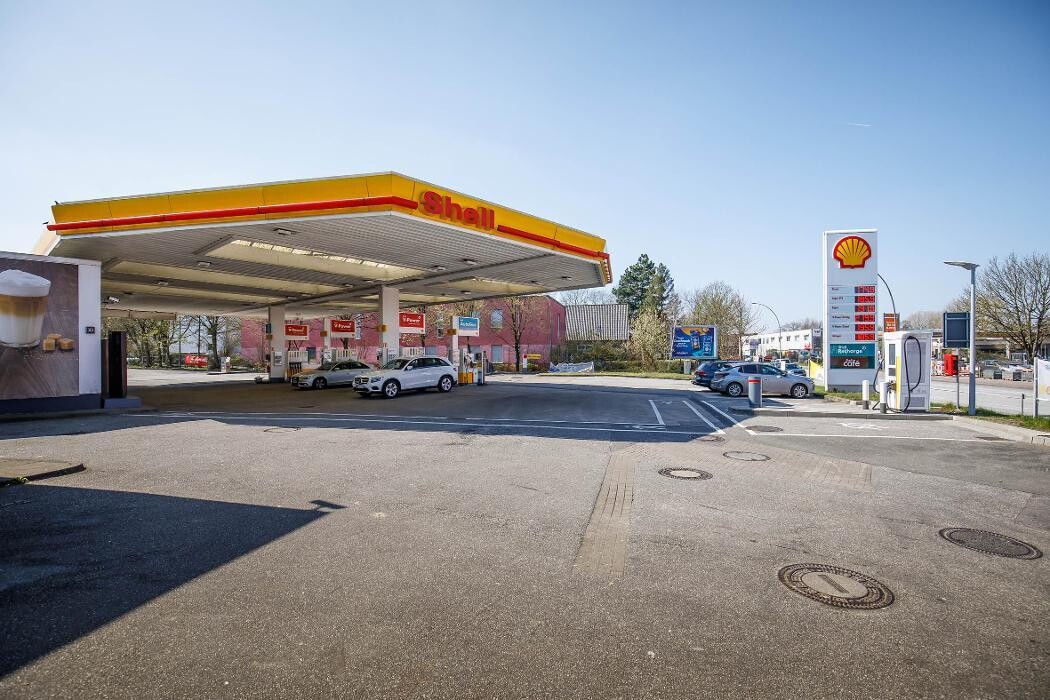 Bilder Shell Recharge Charging Station