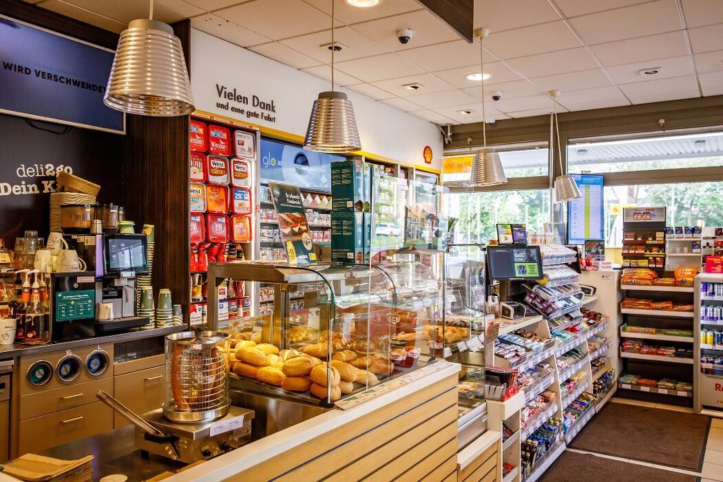 Bilder Shell Recharge Charging Station