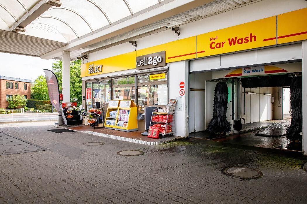 Bilder Shell Recharge Charging Station