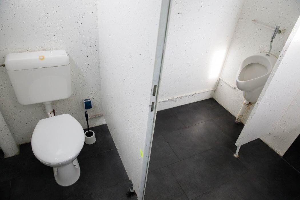 Bilder Shell Recharge Charging Station