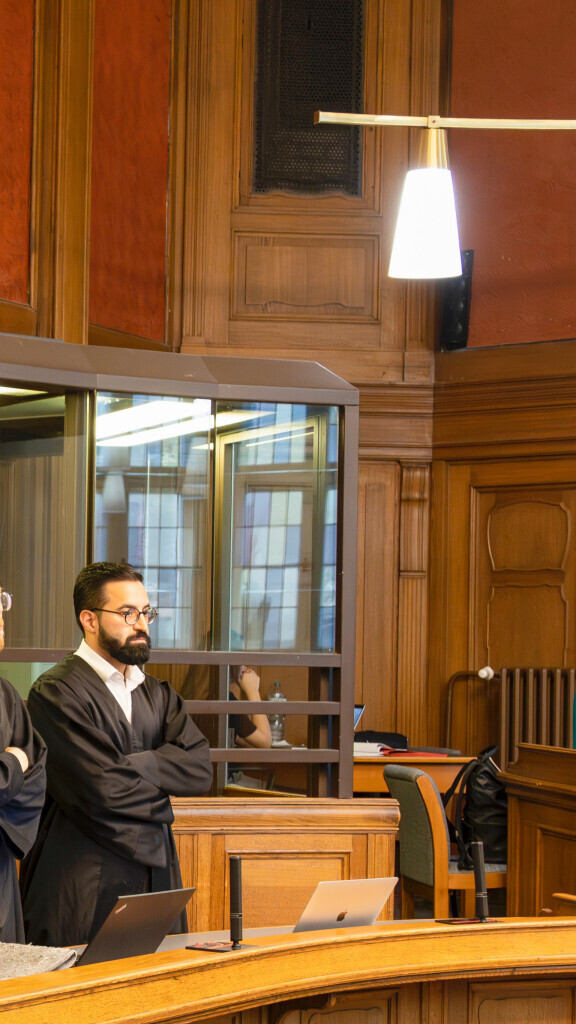 Bilder EKH LEGAL | Rechtsanwalt Ehssan Khazaeli