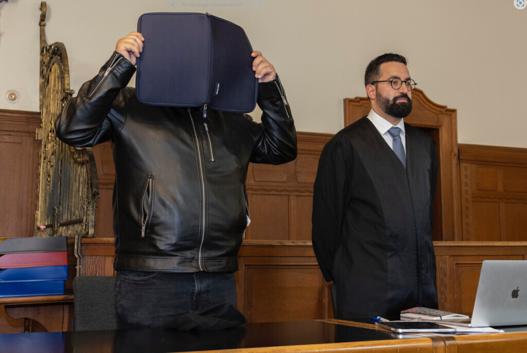 Bilder EKH LEGAL | Rechtsanwalt Ehssan Khazaeli