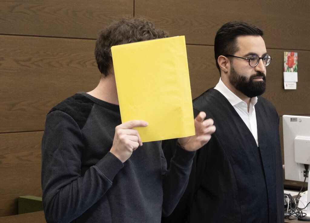 Bilder EKH LEGAL | Rechtsanwalt Ehssan Khazaeli