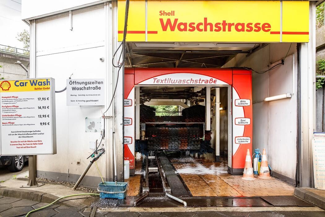 Bilder Shell Recharge Charging Station