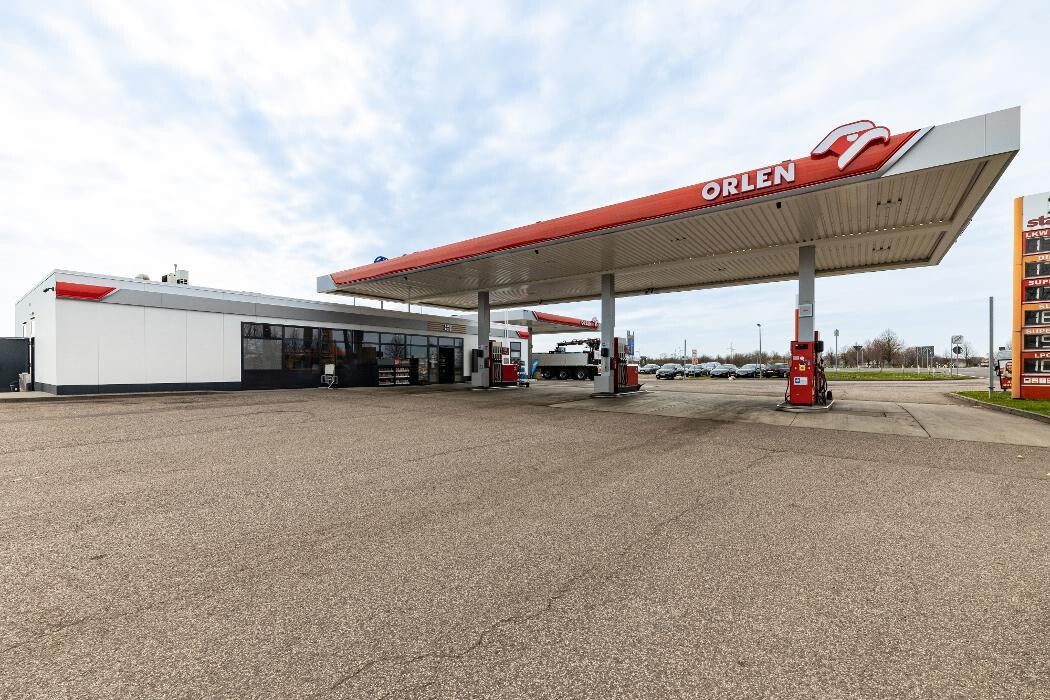 Bilder ORLEN Tankstelle