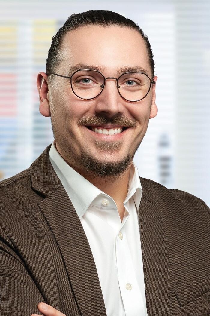 Bilder ERGO Versicherung Toni Wondrak