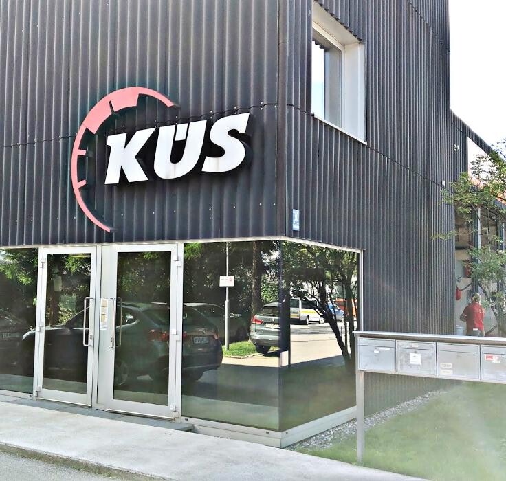 Bilder KÜS Kfz-Prüfstelle Garching