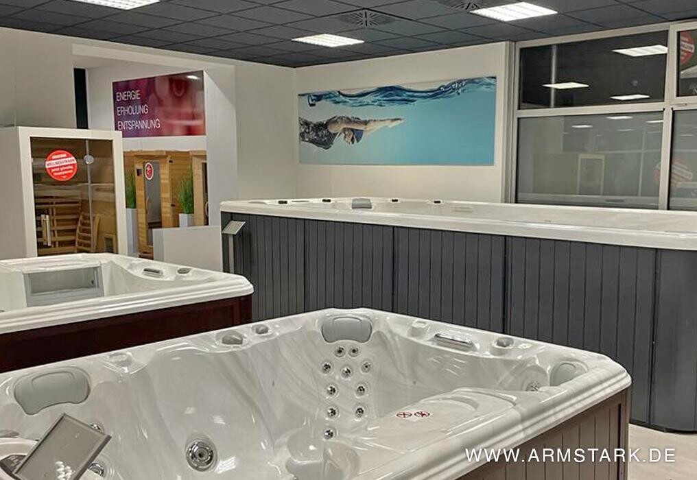 Bilder ARMSTARK Whirlpools, Swim Spas, Saunen & Infrarotkabinen