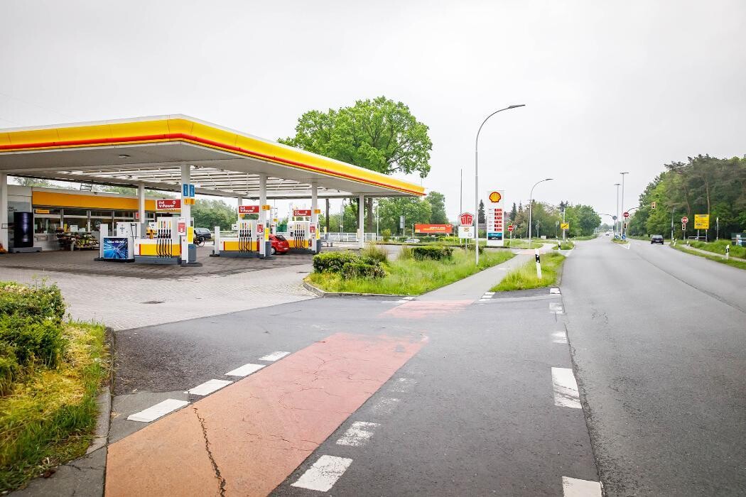 Bilder Shell Recharge Charging Station