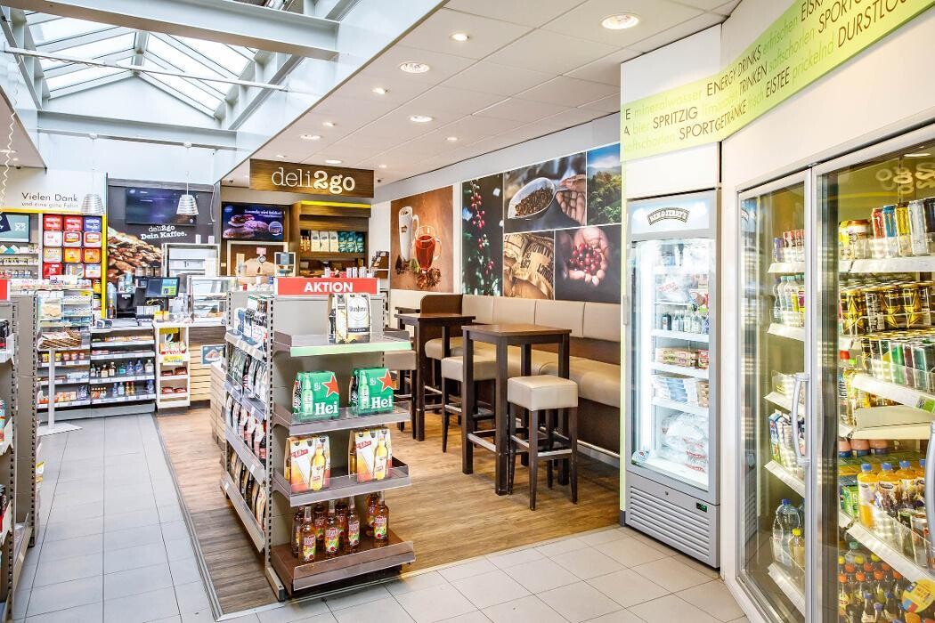 Bilder Shell Recharge Charging Station