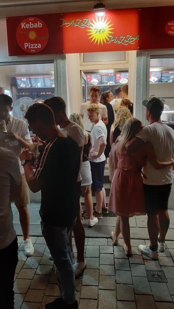 Bilder Pazzi Per Pizza & Kebab