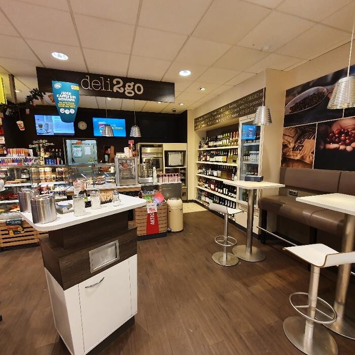 Bilder Shell Recharge Charging Station