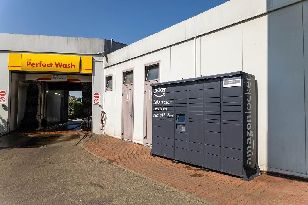 Bilder Shell Recharge Charging Station