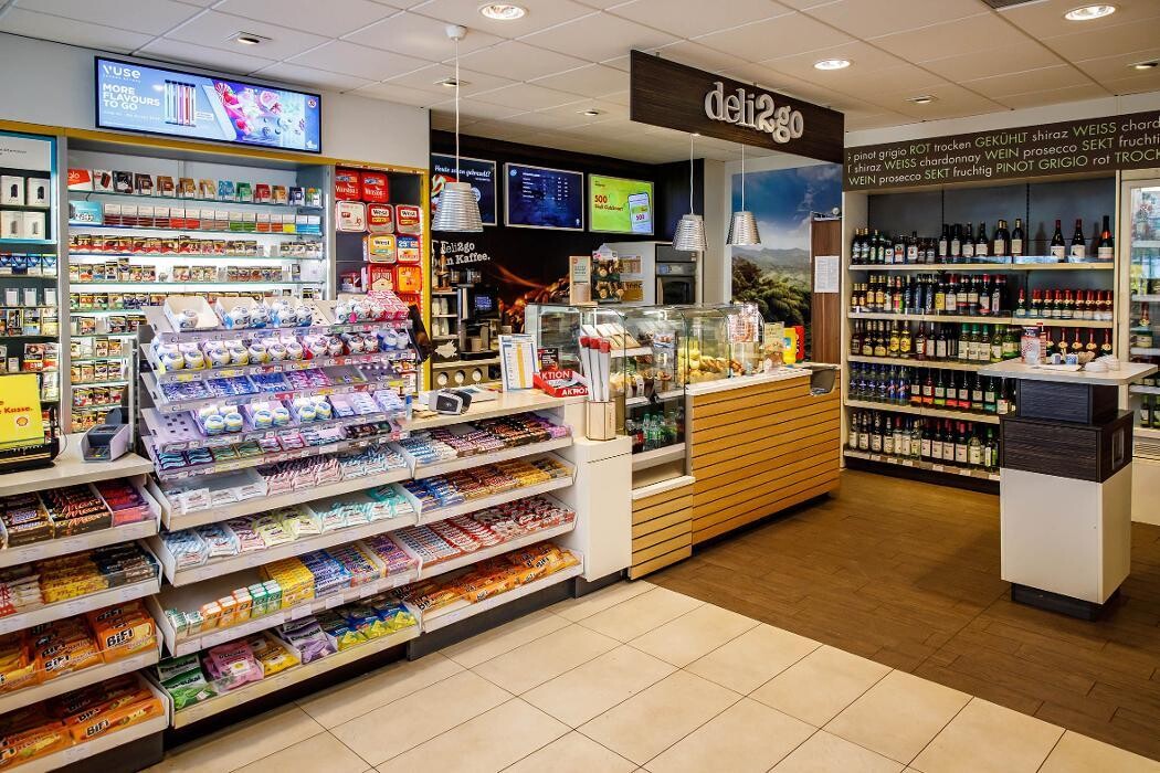 Bilder Shell Recharge Charging Station