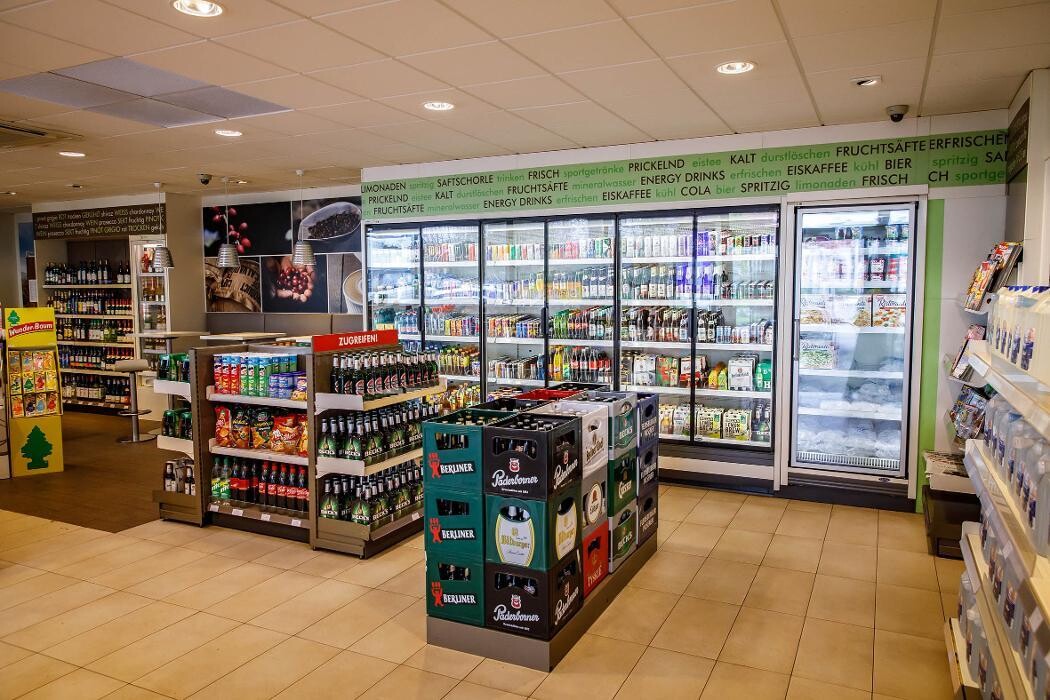 Bilder Shell Recharge Charging Station