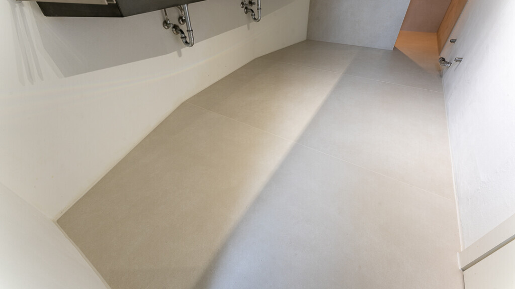 Bilder Hegenberger | RÄUME IN KLARER FORMSPRACHE