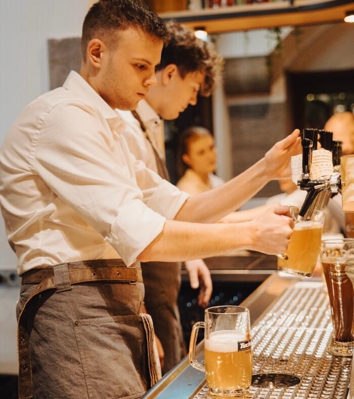 Bilder Wirtshaus Tucher-Bräu am Opernhaus