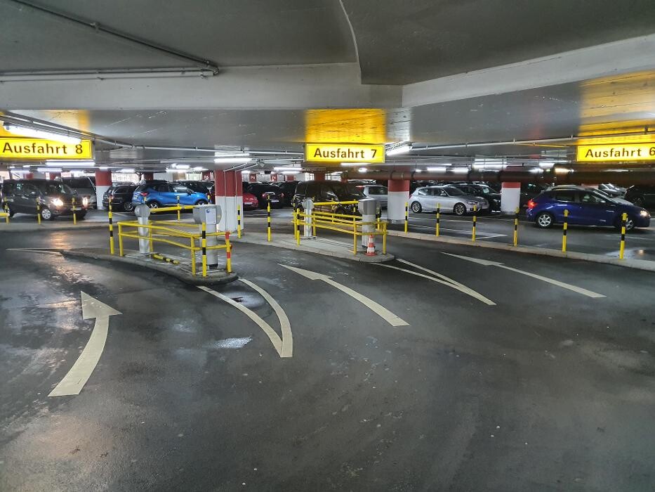 Bilder Saba Parkhaus City Galerie