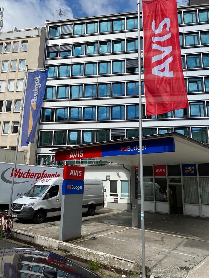 Bilder Avis Autovermietung - Düsseldorf