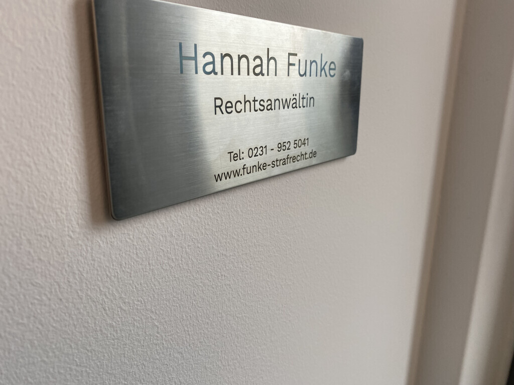 Bilder Strafverteidigerin & Rechtsanwältin Hannah Funke