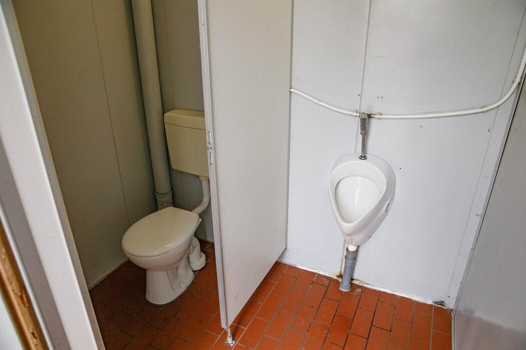 Bilder Shell Recharge Charging Station