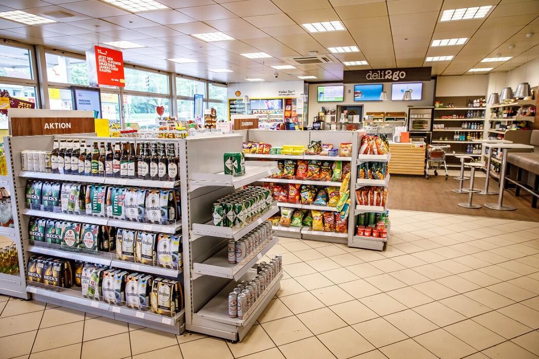 Bilder Shell Recharge Charging Station