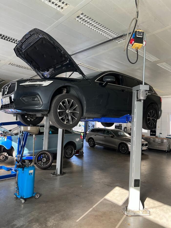 Bilder JT Garage GmbH - Partnerbetrieb von Euromaster