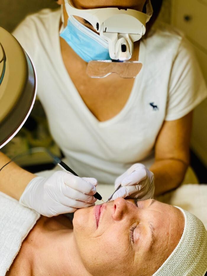 Bilder Katja Steinle - Less hair & care - dauerhafte Haarentfernung