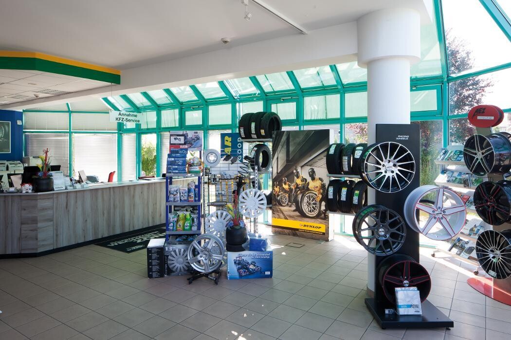 Bilder Reifen M. Fastner GmbH - Partnerbetrieb von EUROMASTER