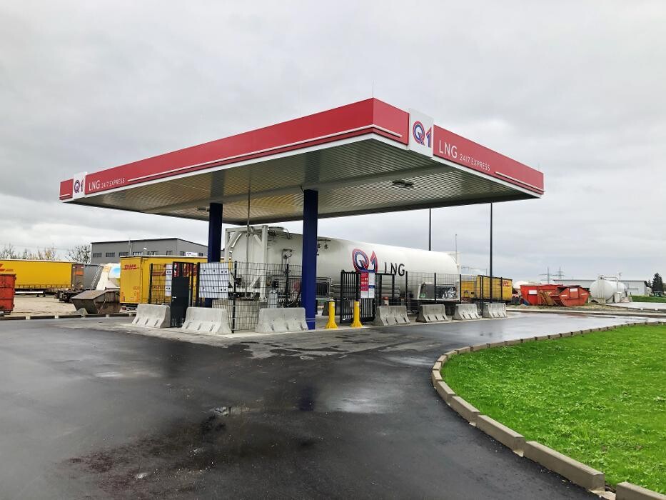 Bilder Q1 LNG-Tankstelle 24/7 Express