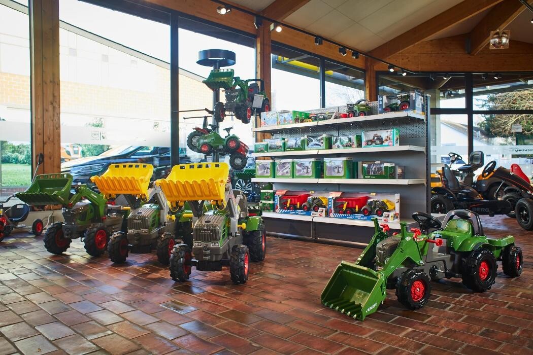 Bilder Garten-Forsttechnik- Raiffeisen Technik Rhein-Main GmbH - Wegberg