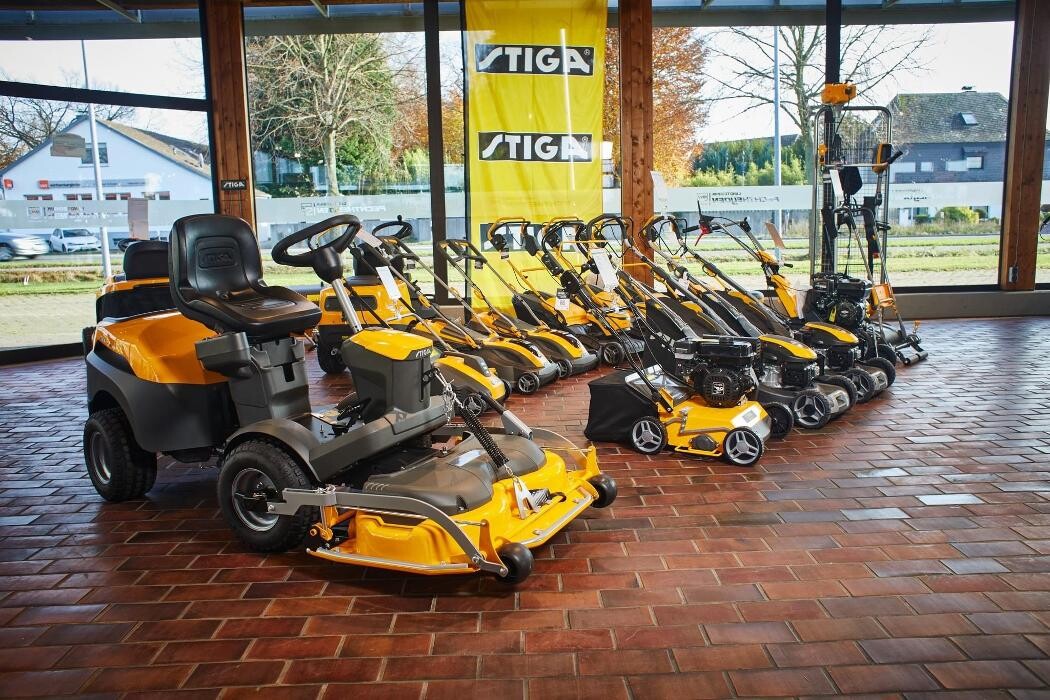 Bilder Garten-Forsttechnik- Raiffeisen Technik Rhein-Main GmbH - Wegberg