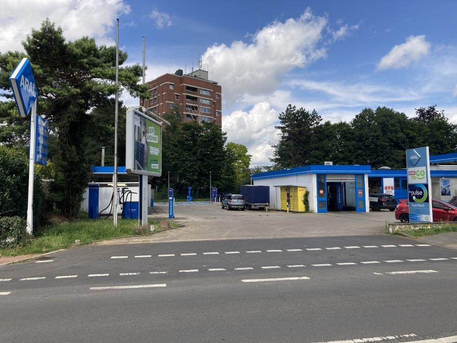 Bilder Aral pulse Ladestation