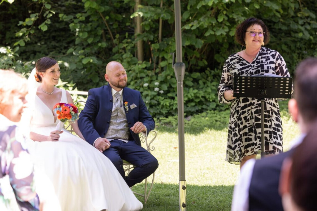 Bilder WortGefühl - Freie Rednerin (IHK)