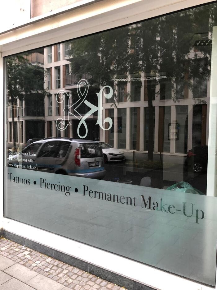 Bilder Körperkunst Tattoo & Piercing