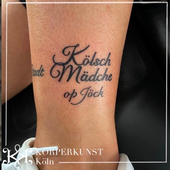 Bilder Körperkunst Tattoo & Piercing