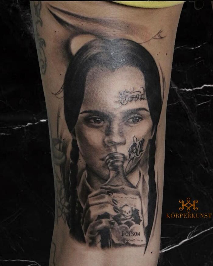 Bilder Körperkunst Tattoo & Piercing