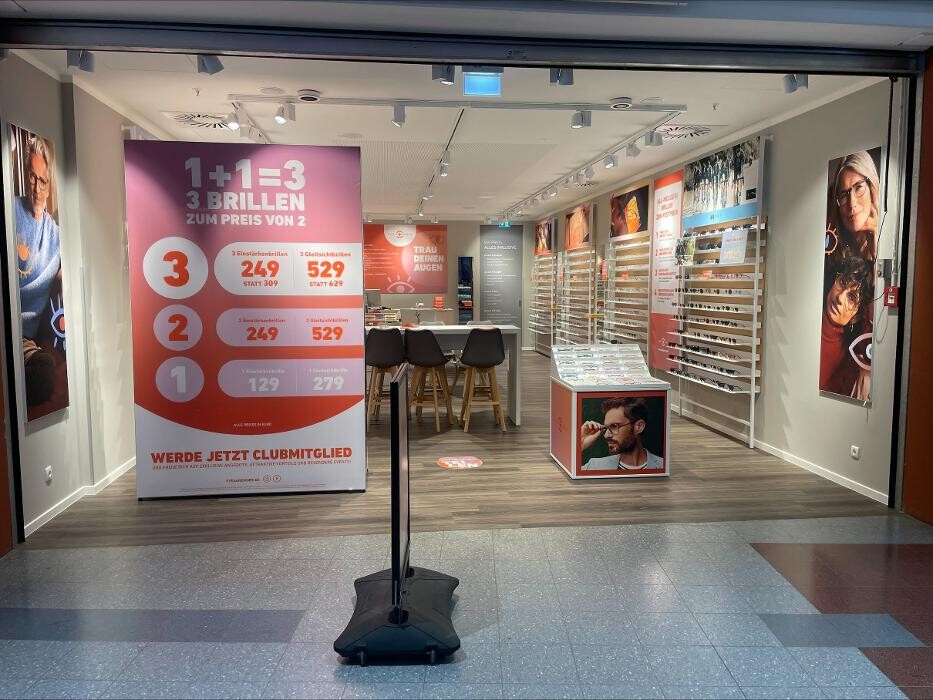 Bilder eyes + more - Optiker Emden, Dollart Center