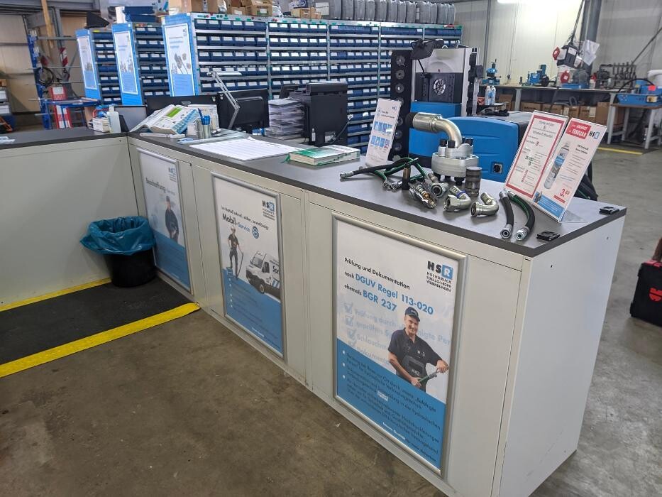 Bilder HSR Lübeck am Konstinkai - Der Hydraulik-Service