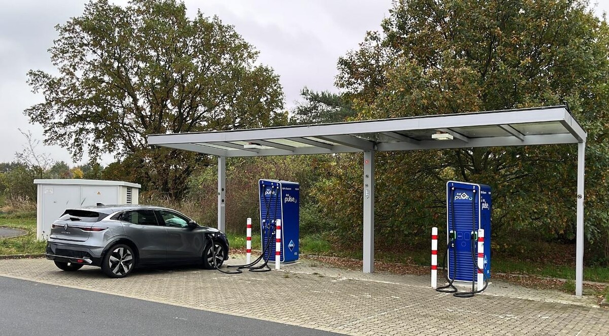Bilder Aral pulse Ladestation