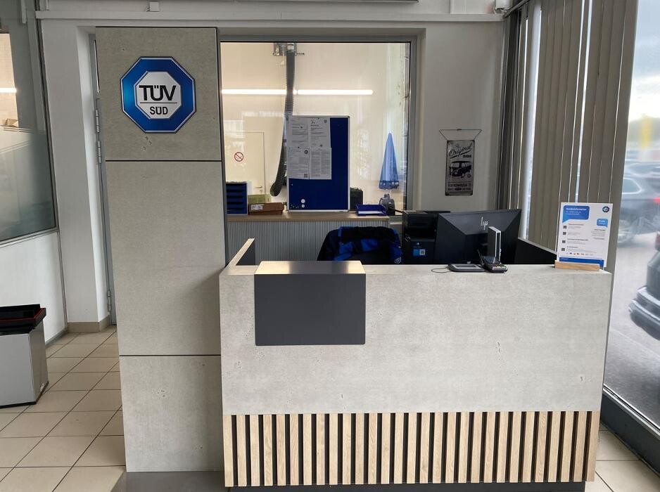 Bilder TÜV SÜD Service-Center Trostberg