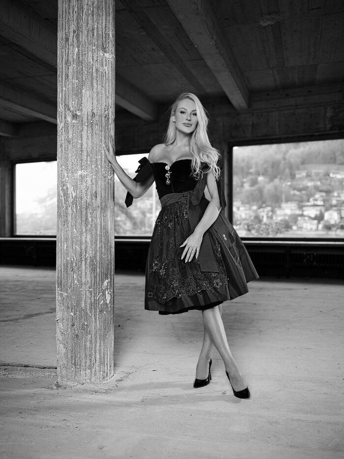 Bilder Astrid Söll Dirndl Couture