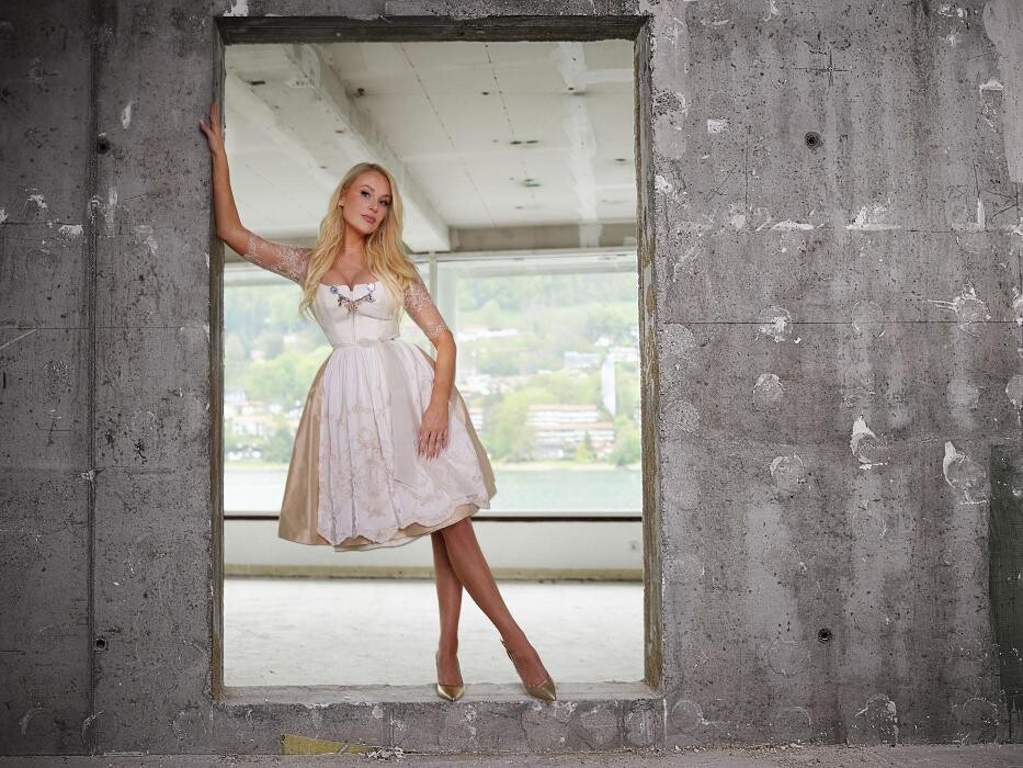 Bilder Astrid Söll Dirndl Couture
